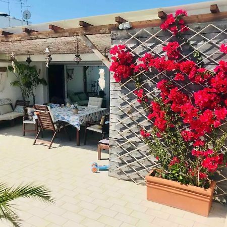 Attico Con Terrazza A Viareggio Apartamento Exterior foto