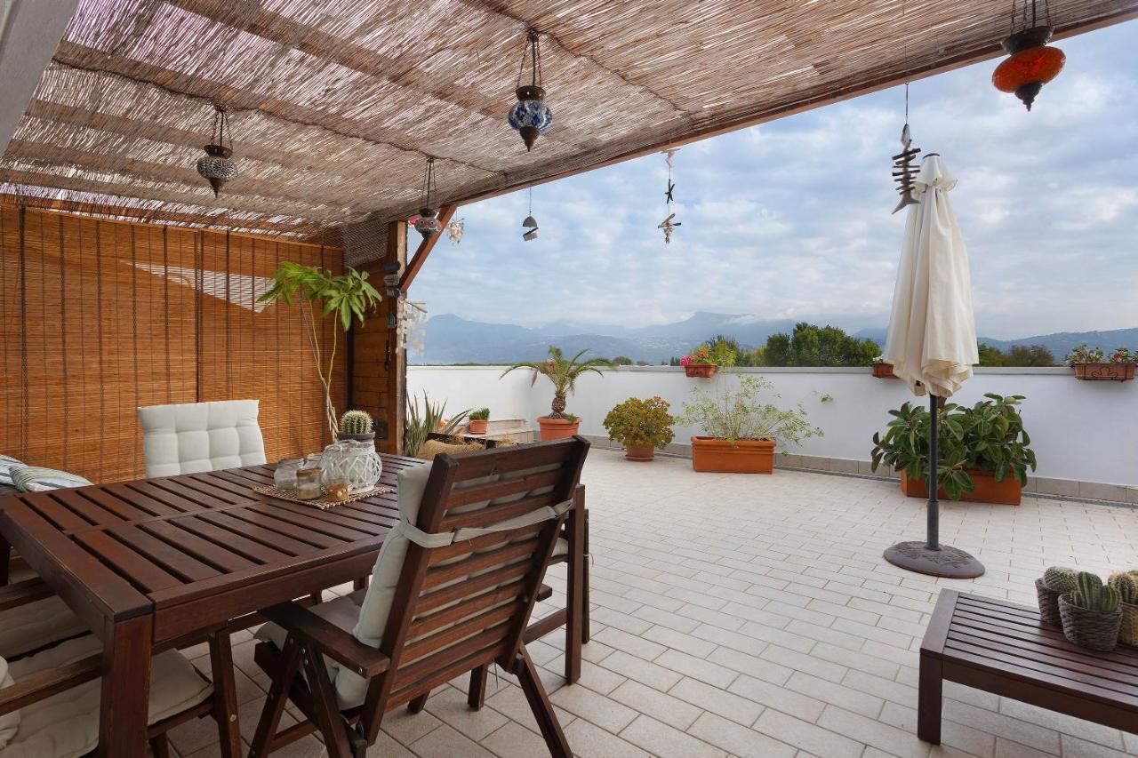 Attico Con Terrazza A Viareggio Apartamento Exterior foto